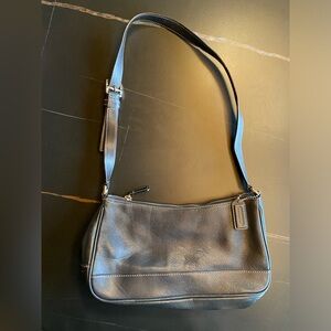 Vintage Coach YTK Black Leather Shoulder Bag L2S-7587